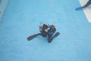 「デモンストレーションの練習中」のサムネイル画像