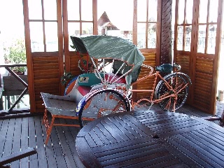 「自転車…ではないな」のサムネイル画像