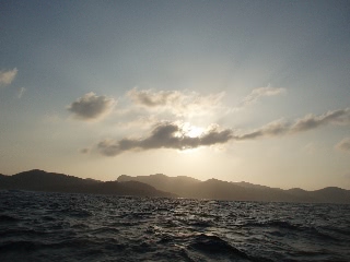 「久米島 初日の帰港時」のサムネイル画像