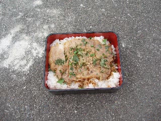 「豚肩ロースステーキ丼」のサムネイル画像